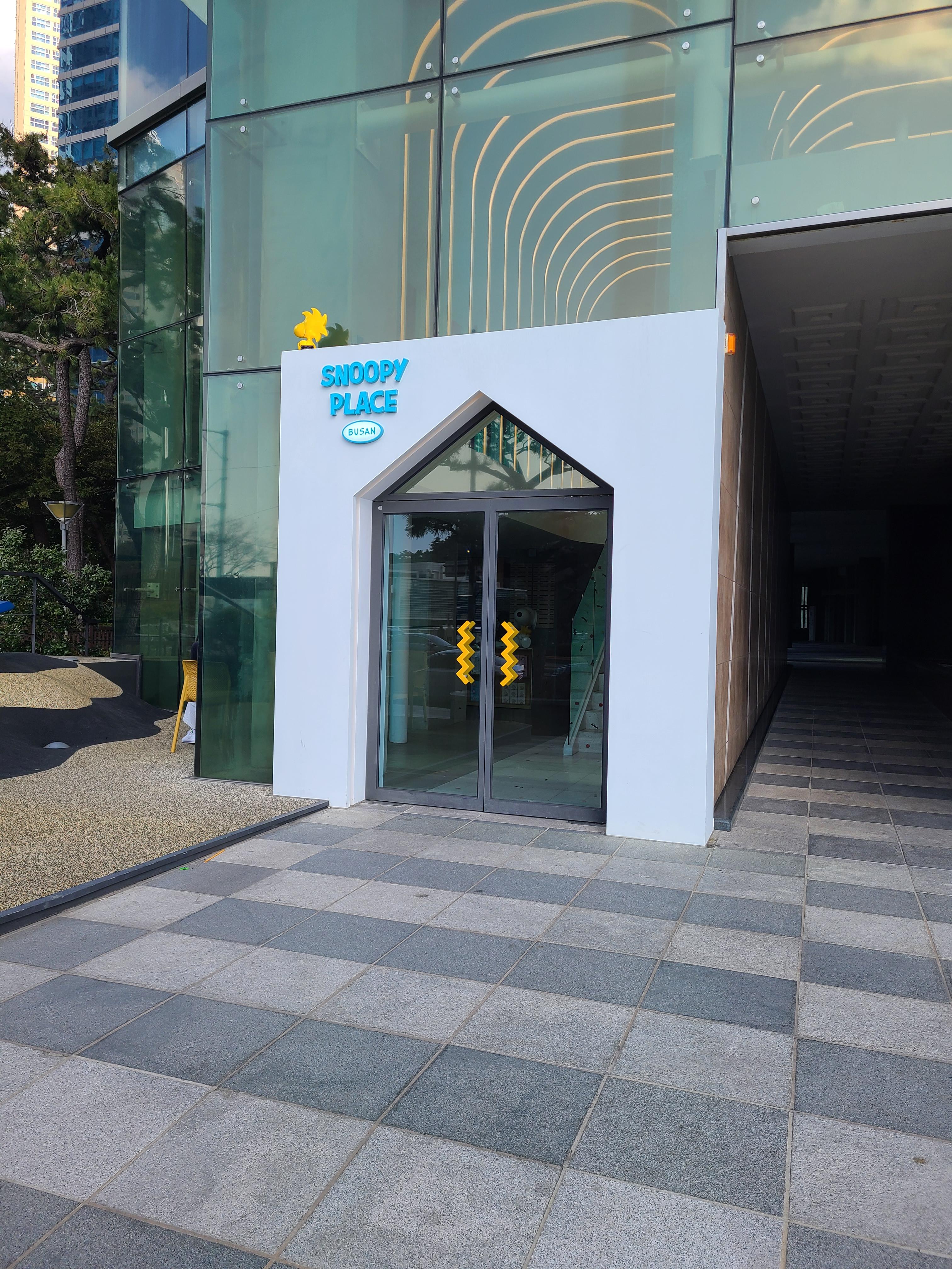 Snoopy Place Busan