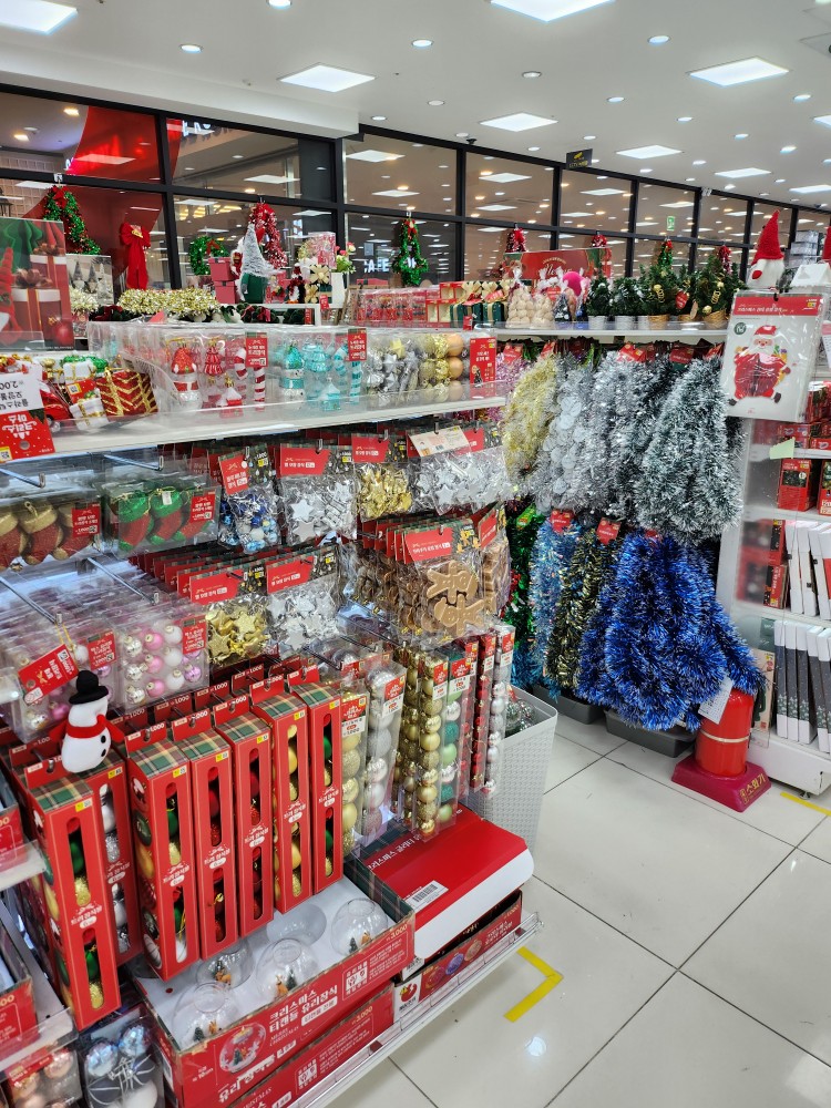 다이소 크리스마스 코너