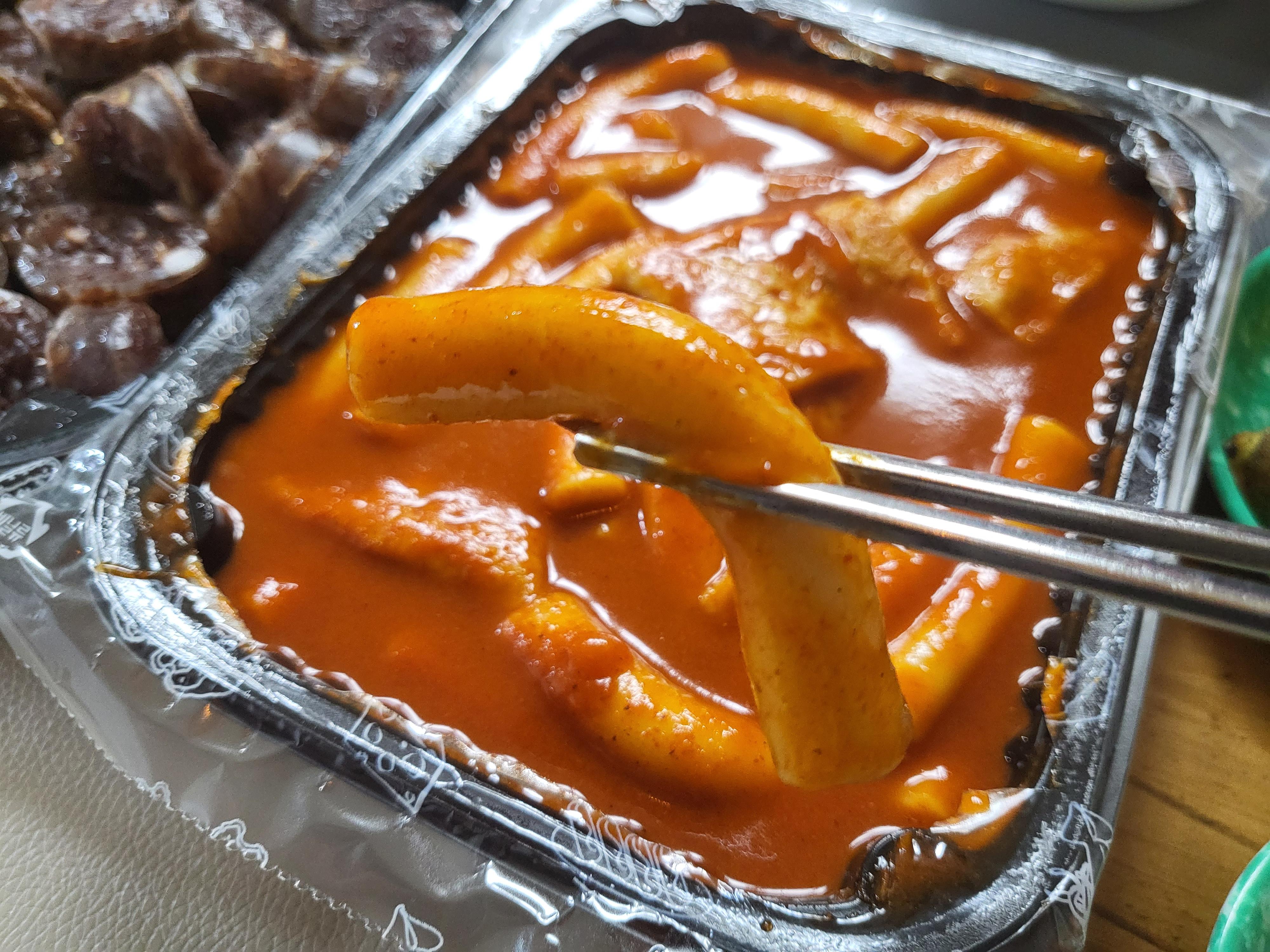 을찌로 국물 떡볶이 - 떡볶이 클로즈업
