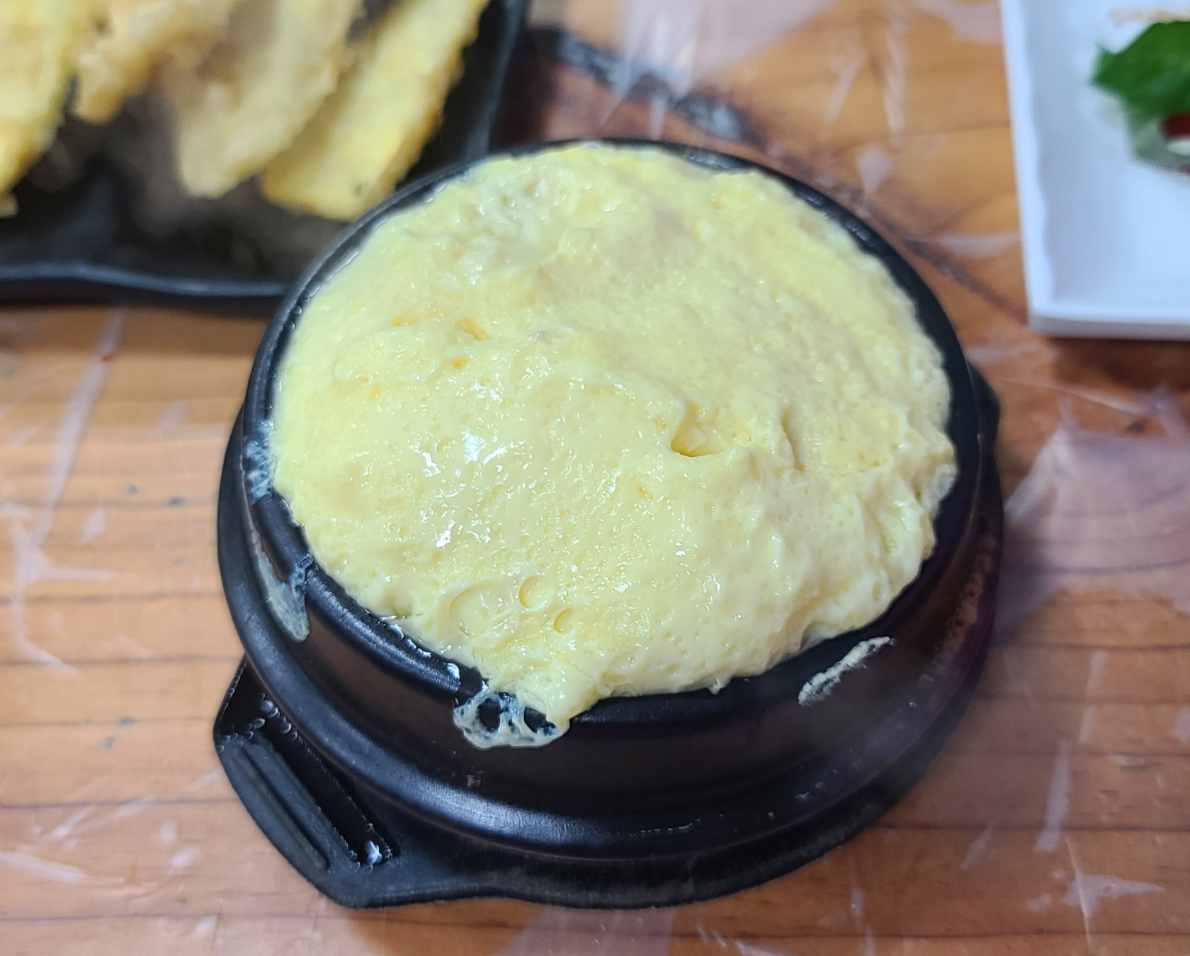 황금어장 활어회 도다리세꼬시 도다리회 다양한 밑반찬 달걀찜