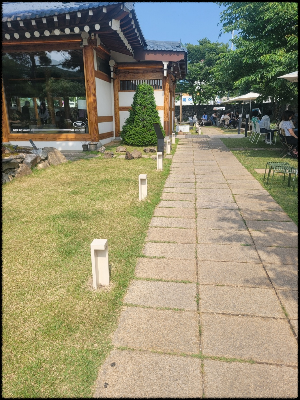 토북 베이커리카페 외부모양 -2