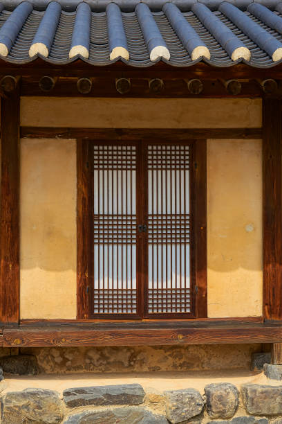 "자연을 닮은 전통: 한국의 자연 속 전통 문화 이야기"