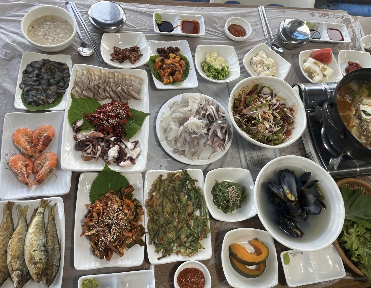 경남 사천 비토섬 굴구이 맛집 | 6시 내고향 나온 순애민박굴구이식당