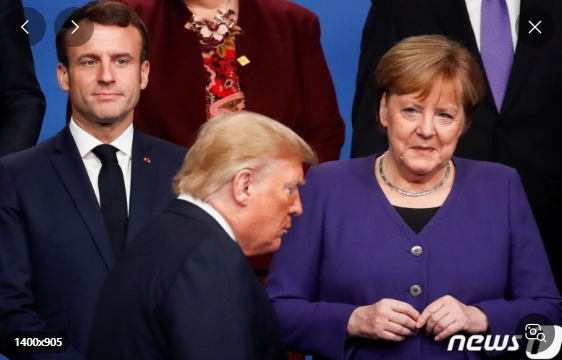 트럼프와 유럽정상 사진