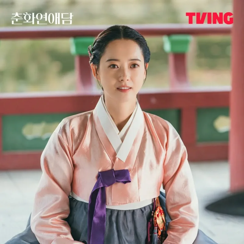 춘화연애담에서 화리공주 역을 맡은 고아라