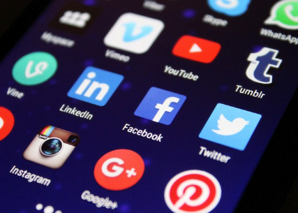 디지털 디톡스와 정보 과부하가 정신 건강에 미치는 영향