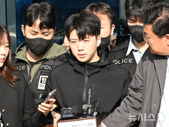 장윤기 사건 케이블타이 감식과 경찰관 법정 증언 관련 자료 사진