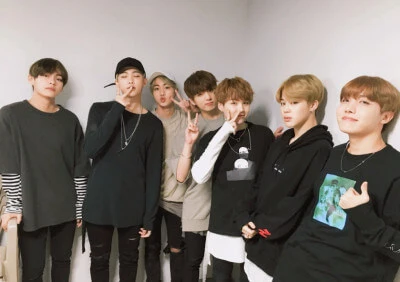 BTS-셀카-1