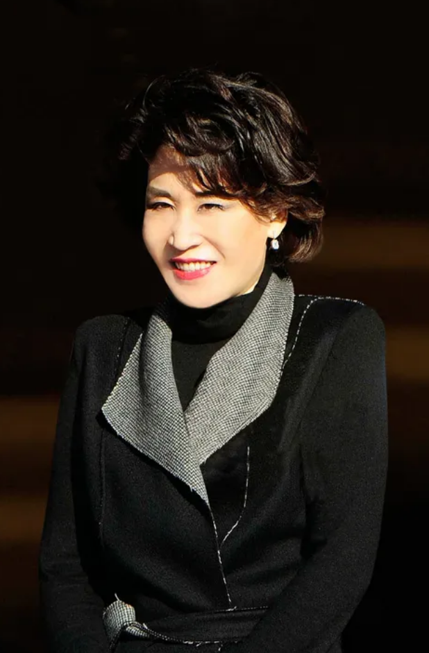 신세계 남매 경영 종료, 정유경 신세계 회장 승진으로 계열 분리 확정