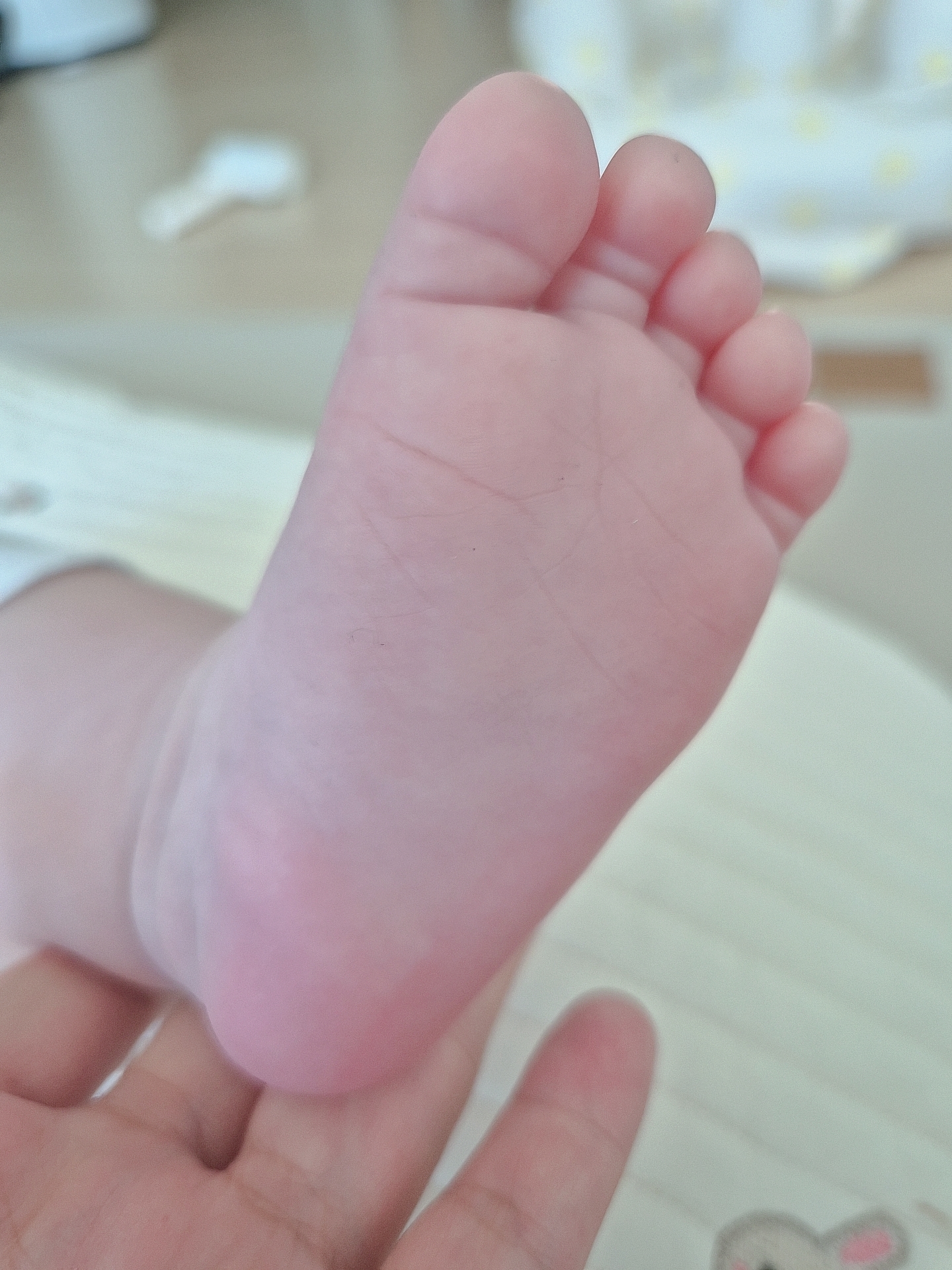 신생아 발바닥