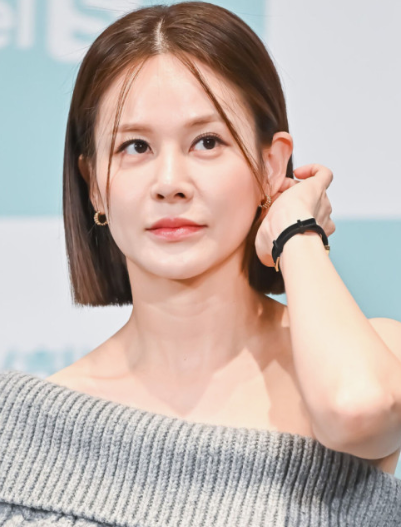 가수 휘성과 아이비 연애사 재조명