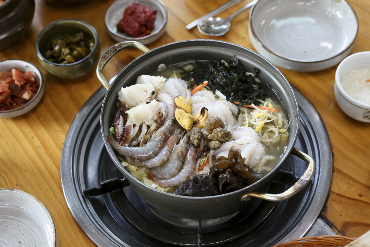 밀터해물칼국수