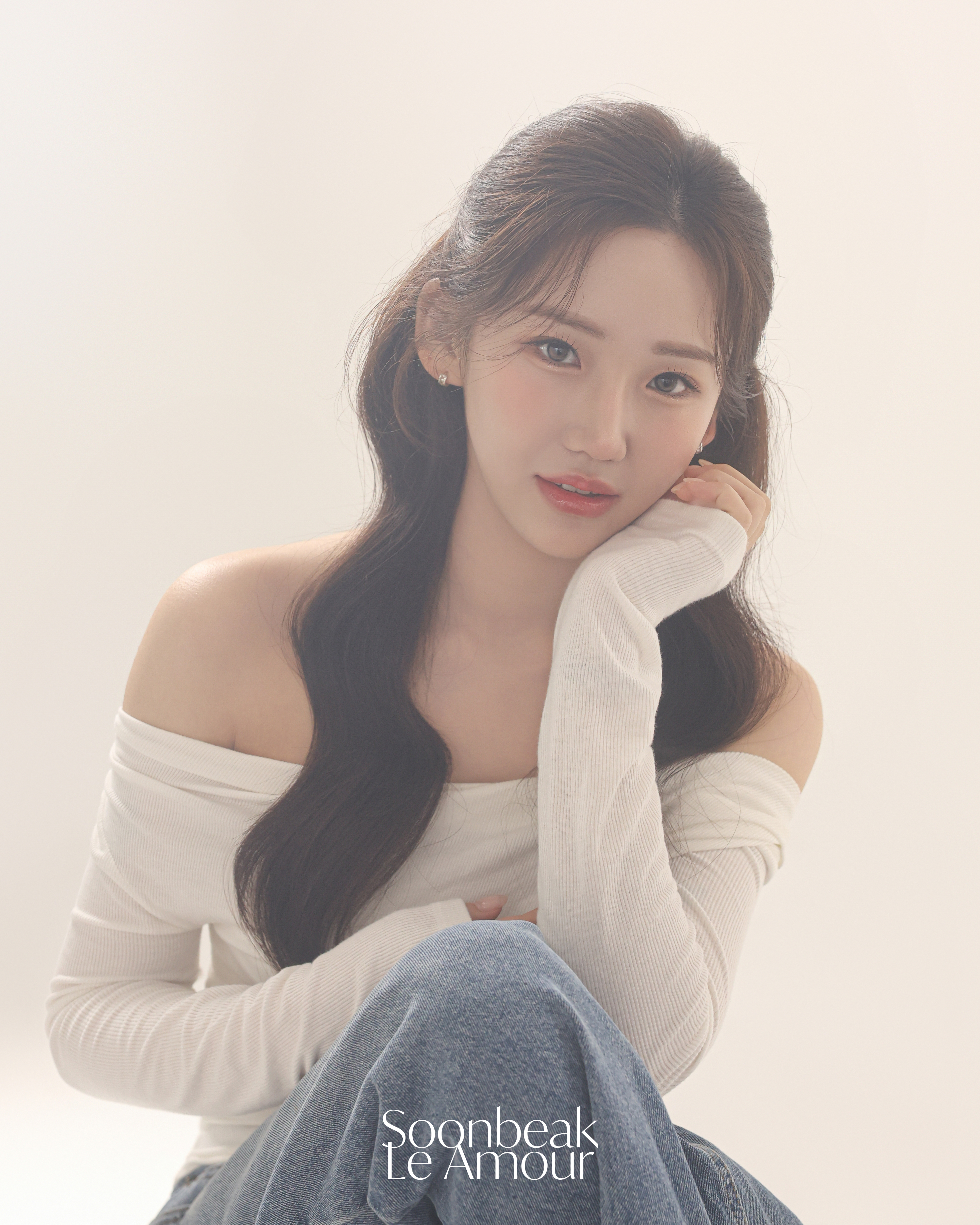 천안 프로필사진 순백스튜디오 &mdash; 여자 프로필 17