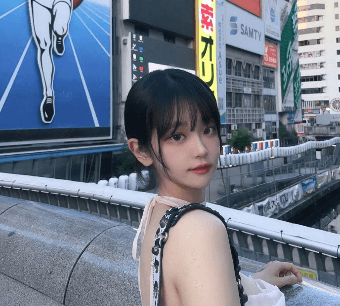 QWER 멤버 쵸단