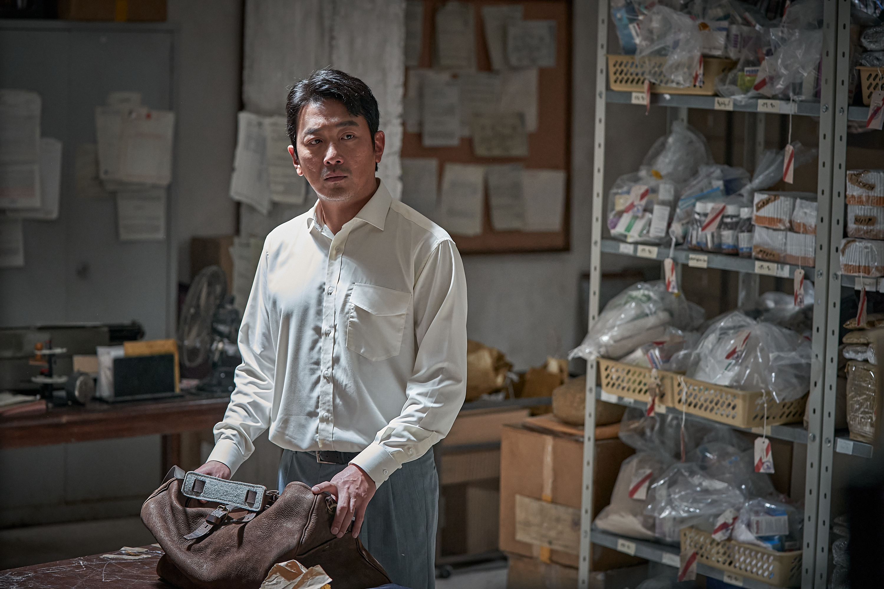 영화 비공식작전 다시보기 등장인물 하정우