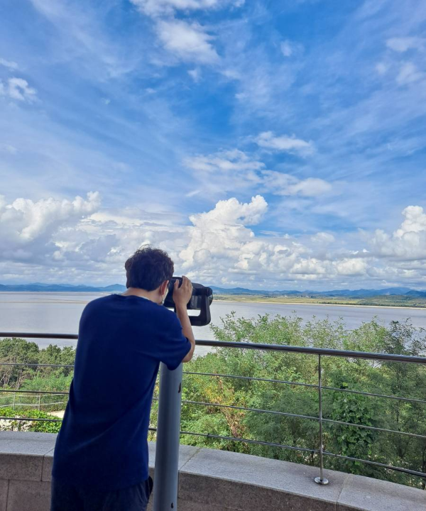 평화전망대 망원경으로 보다