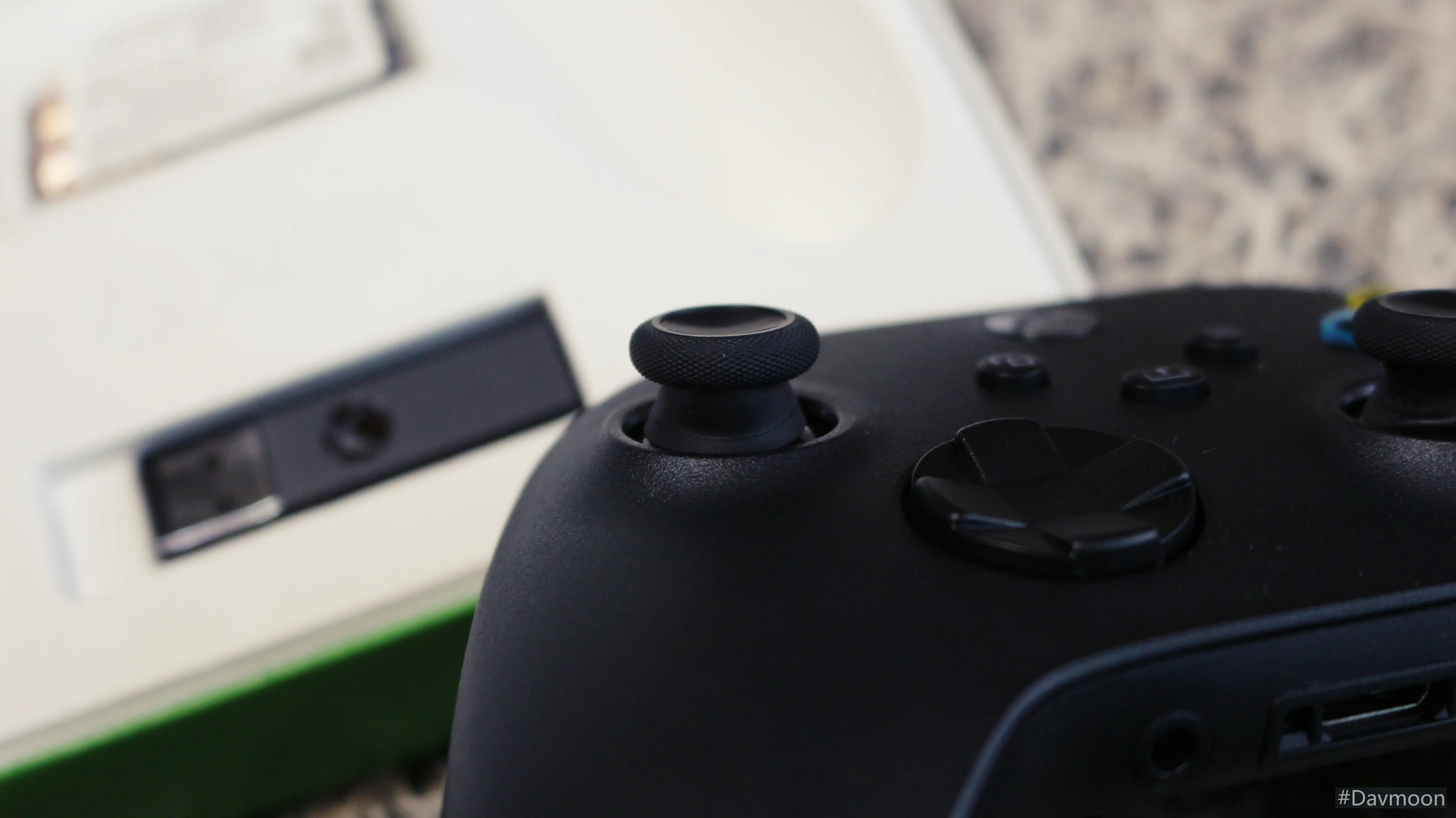 엑스박스 패드 스틱 고무팁 장착 사진