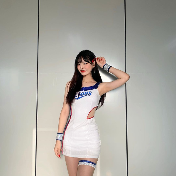 최홍라 삼성 치어리더 프로필 사진 2