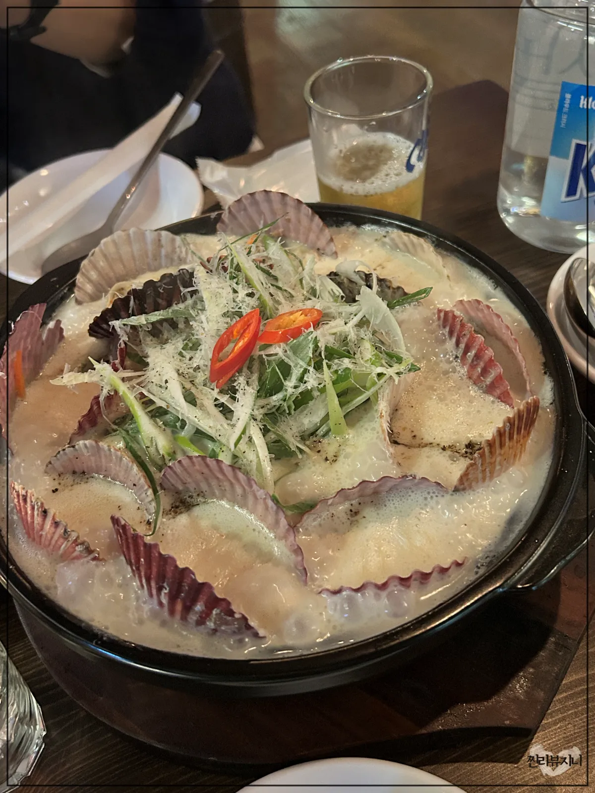 해물점-대표-메뉴-해물이-가득-들어간-해물-크림-파스탕