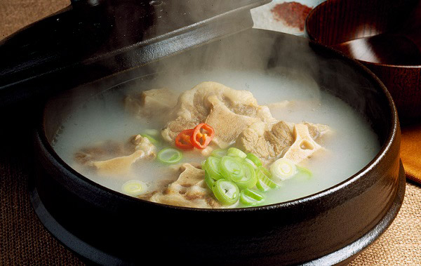 갈비뼈 금 갔을 때 피해야 할 음식 사골