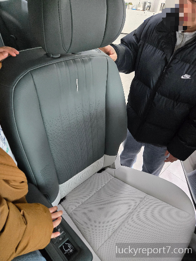 아이오닉9-녹턴그레이메탈릭-실물색상