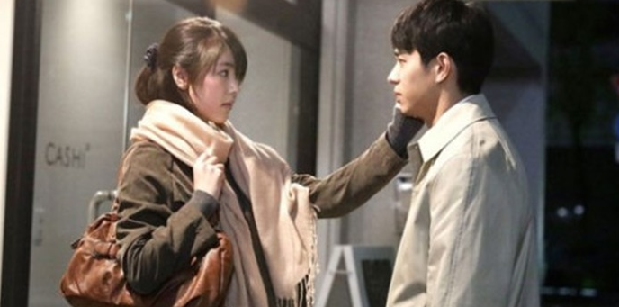 히가시데 마사히로 카라타 에리카