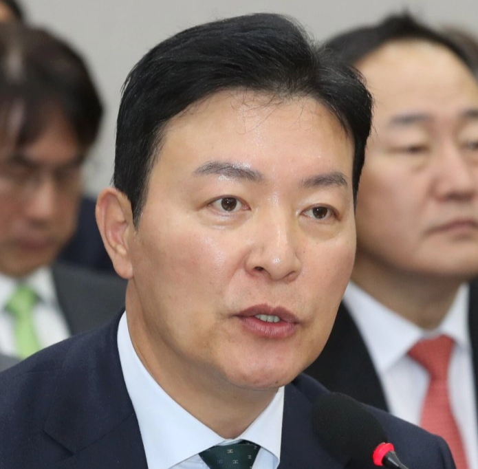 김성훈 경호차장 프로필 나이 고향 학력 경력 &amp;#124; 경호처 김성훈 구속영장 체포 반려 이유
