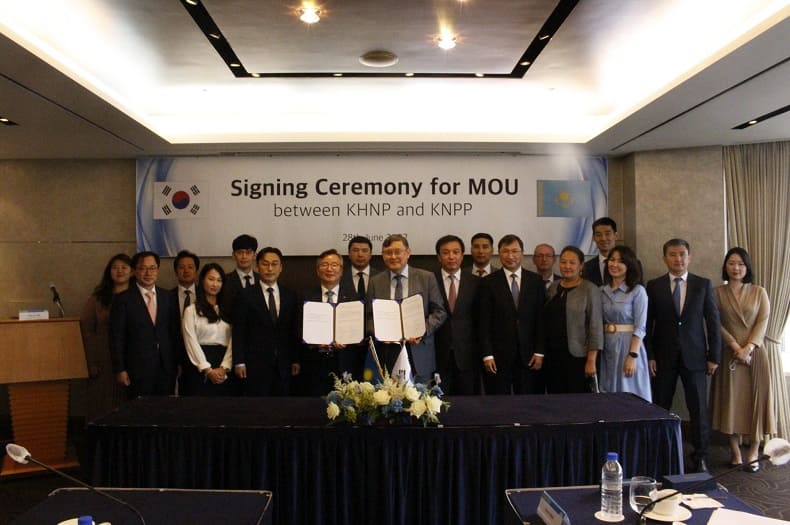 한수원, 카자흐스탄 원전 수주 하나 KHNP to Cooperate with Kazakhstan in Nuclear Power Plant Projects