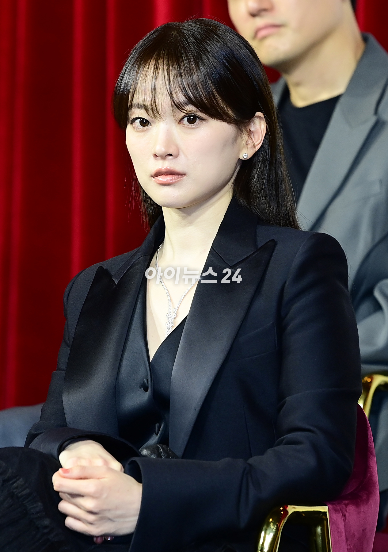 배우 천우희가 10일 오전 서울 중구 앰배서더 서울 풀만 호텔에서 열린 넷플릭스 오리지널 시리즈 '더 에이트 쇼(The 8 Show)' 제작발표회에 참석하고 있다. [사진=정소희 기자]