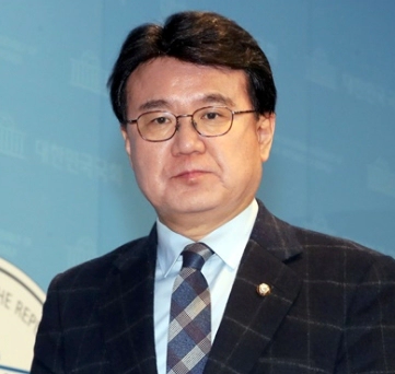 황운하 의원 프로필 나이 고향 지역구 재산