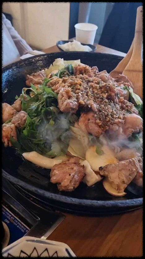 생생정보 기다려야 제맛! 불향 가득한 직화 닭갈비 &ndash; 류몽민 학동역점