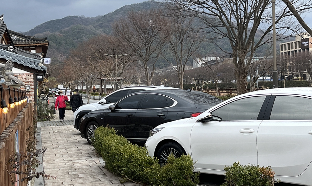 전주한옥마을 무료주차장 - 남천교 천변길