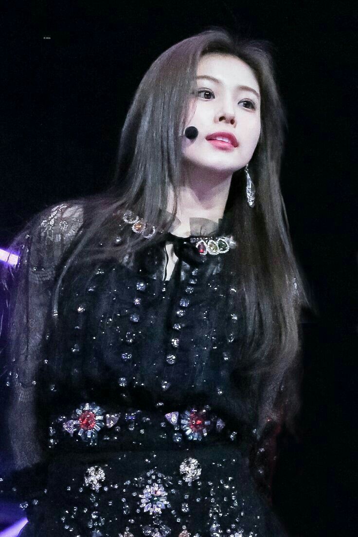 아이즈원 강혜원 몸매 키 아이즈원 강혜원 몸매 키