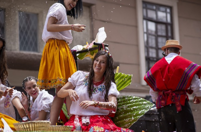 세계의 기이한 축제 체험 – 독특하고 이색적인 축제를 직접 경험하다