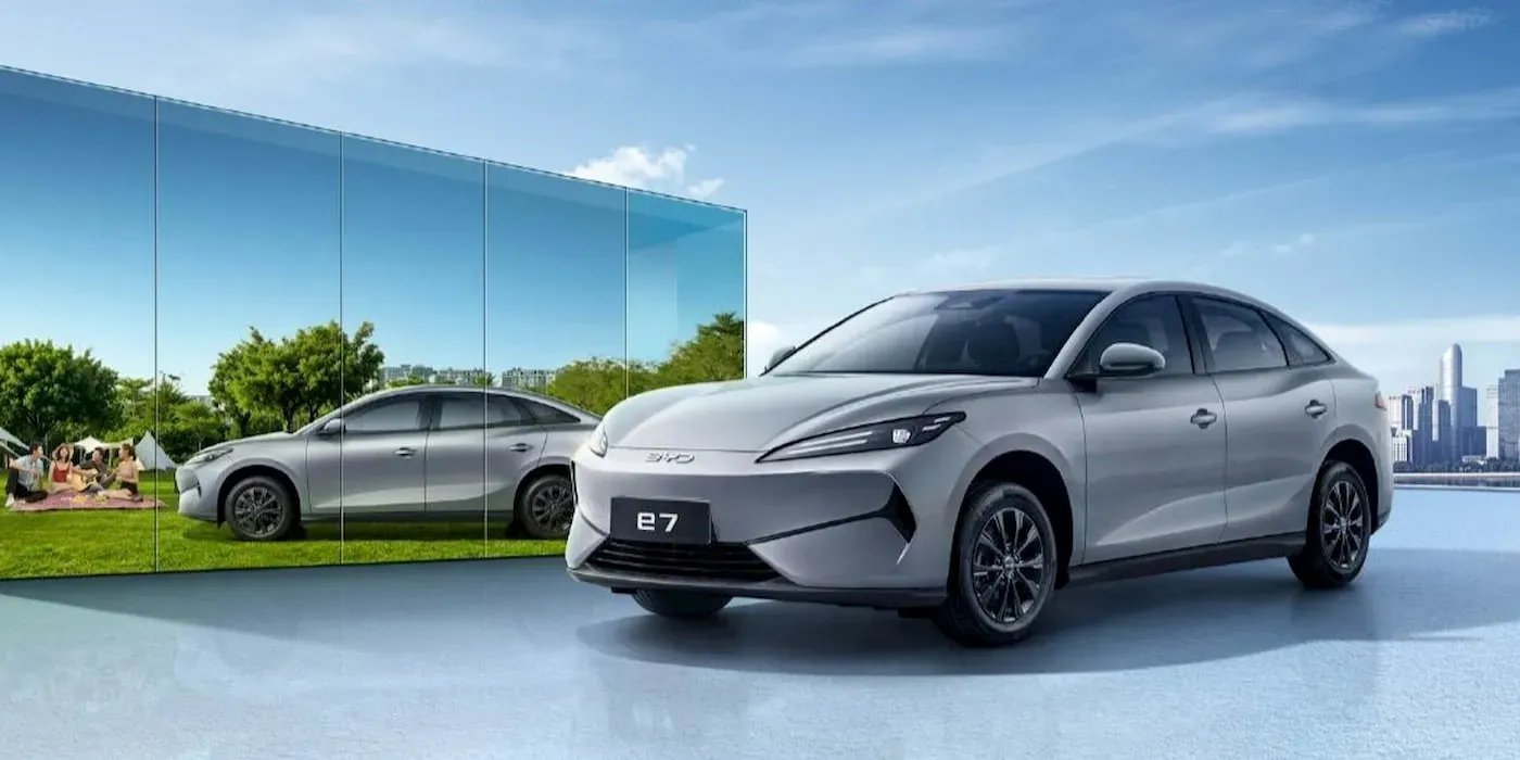 BYD E7 이미지