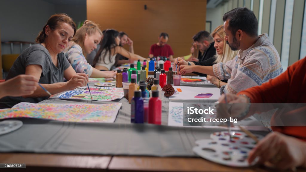 아이와 함께 하는 가족 미술치료 놀이법