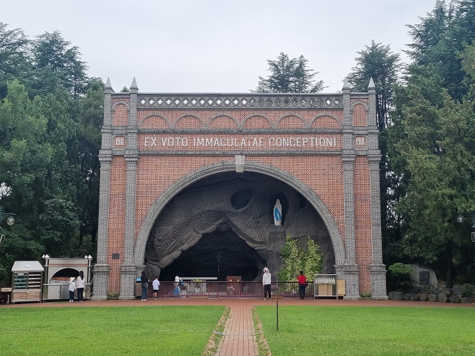 대구대교구 성모당