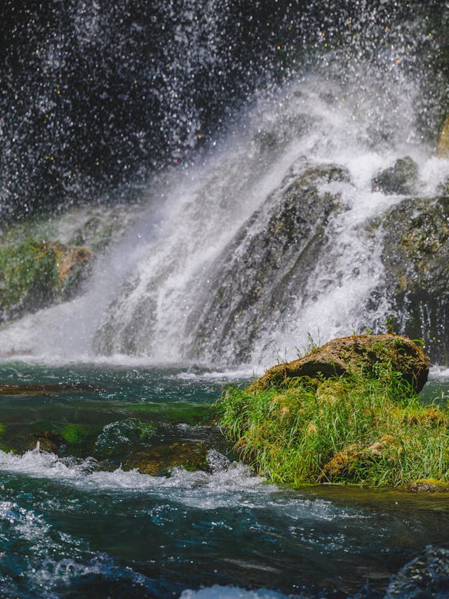 날씨 예보 시원한 폭포