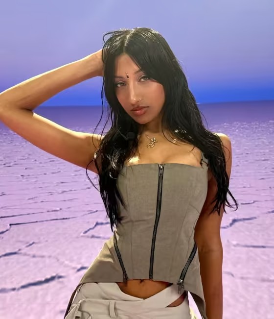 라라 커밍아웃 고백 “나 자신이 자랑스럽다”…팬들에게 전한 진심