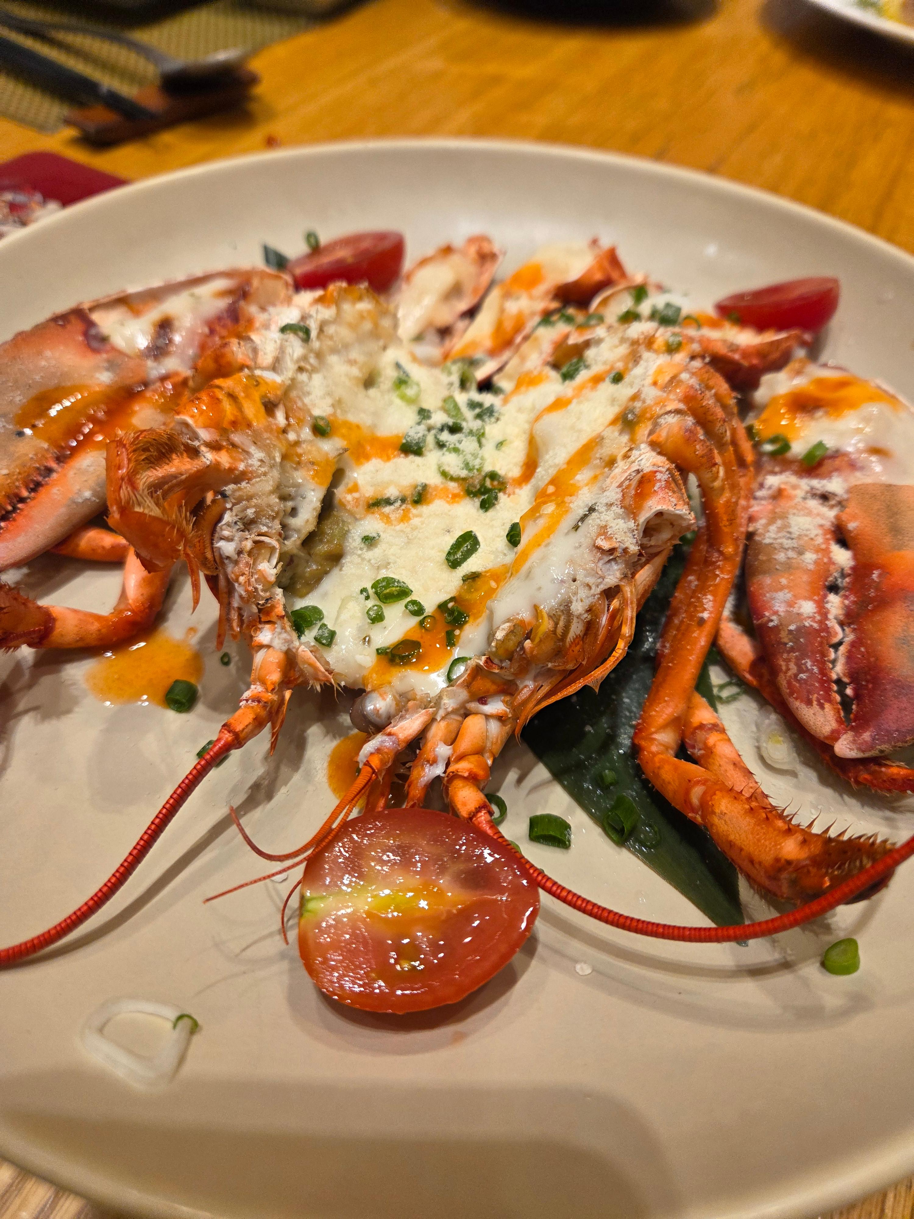 가매일식 디너 코스, 화려한 비주얼의 랍스터 구이