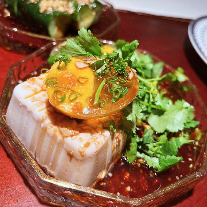 압구정 로데오 맛집 추천 생방송투데이 제철 해산물 광동 요리 정통 중식당 빵싸먹는 동파육 버터 탕수육 깐풍아귀 오늘방송 리얼 맛집