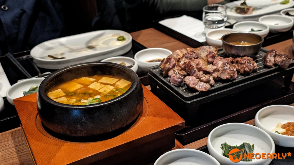 별도로 주문한 된장찌개입니다
