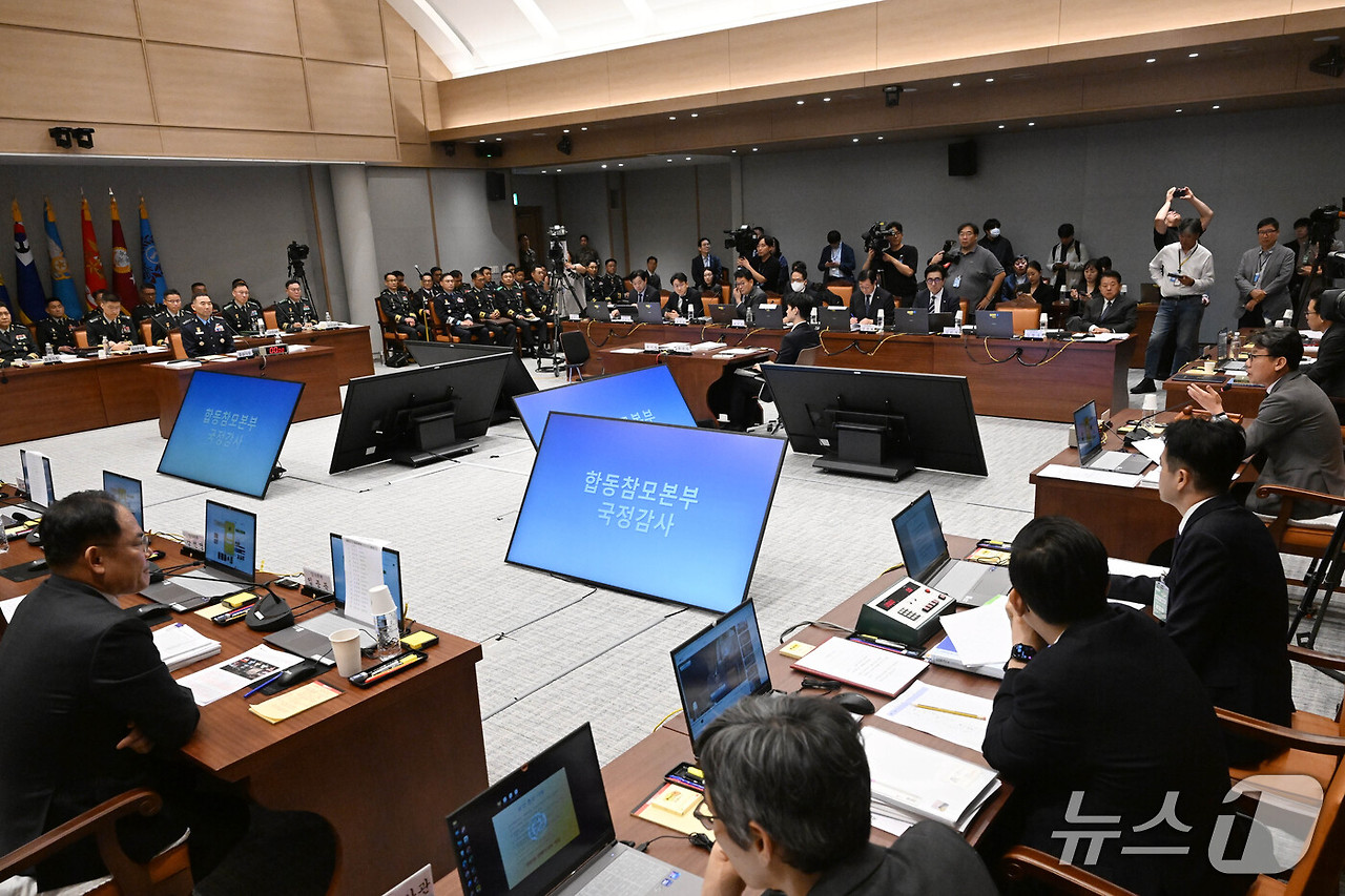 진성준 국방위원장 미국 비자 거부 관련 보도 인물 자료 이미지 5A