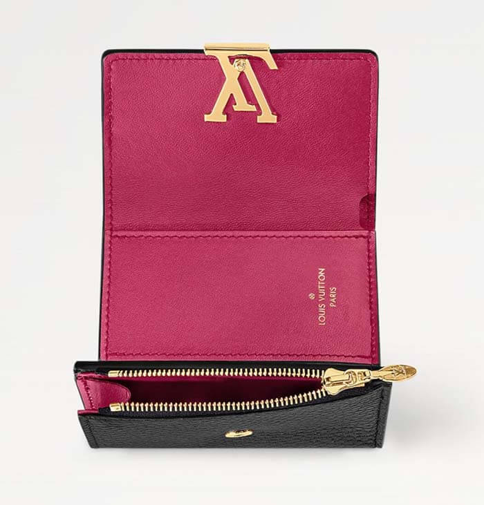 루이비통 카퓌신 지갑 내부