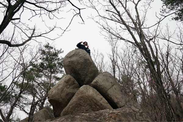 사형제 바위