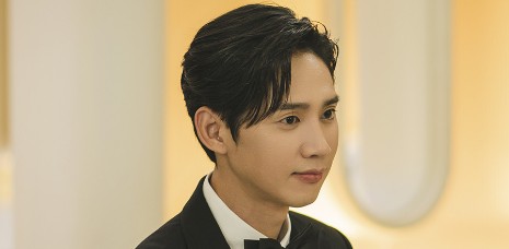 원작이 따로 없는 드라마 눈물의 여왕 등장인물 윤은성 (박성훈)