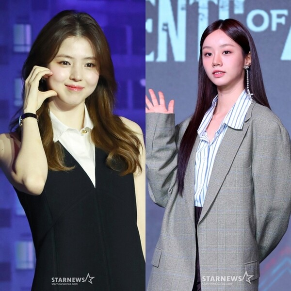 이 이미지에서는 두 여배우의 표정이 다르게 드러나며, 갈등이 감지됩니다.