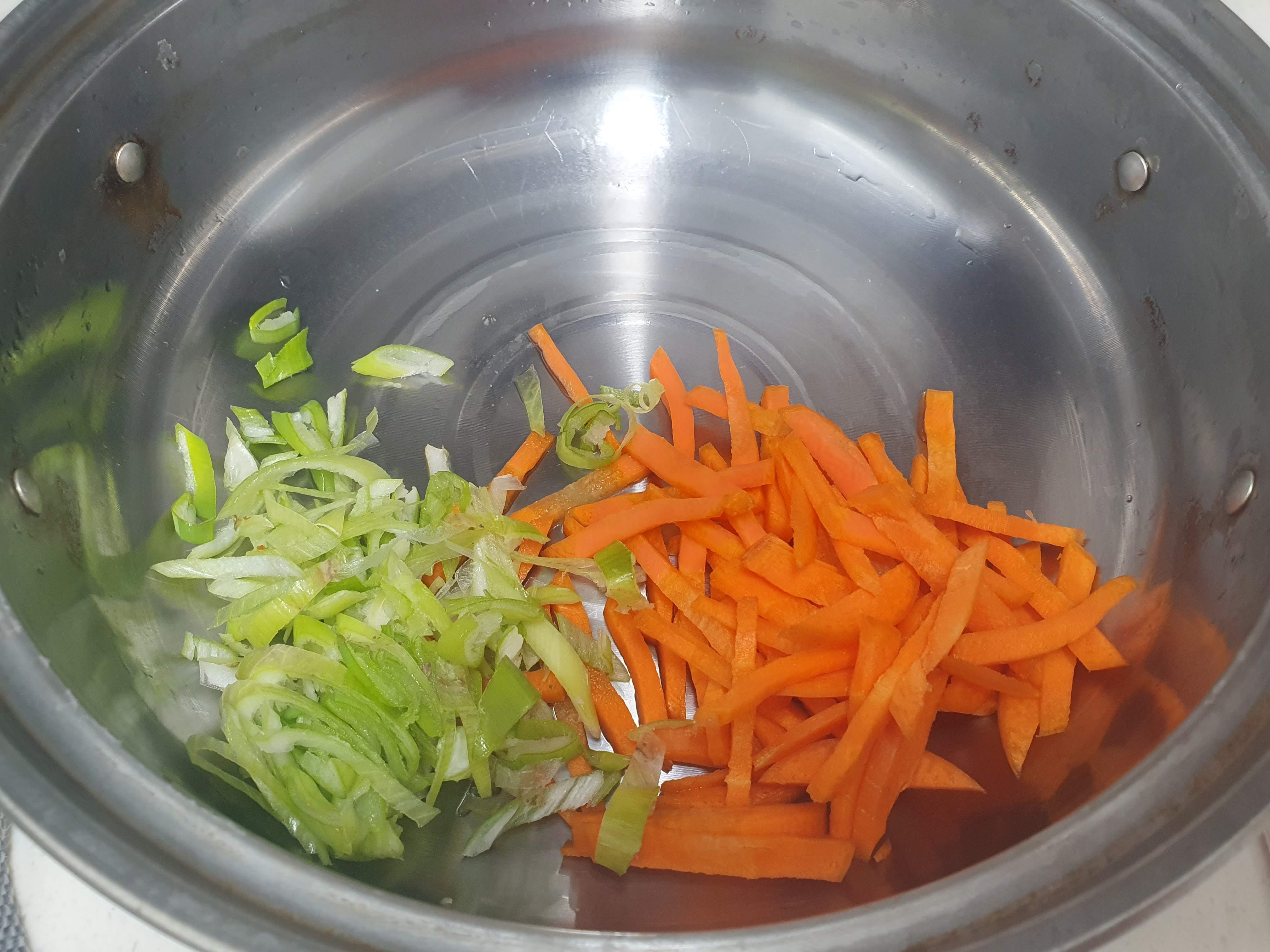 콩나물에 당근 넣는 이유