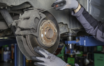 브레이크오일 교환주기의 일반적인 기준 1