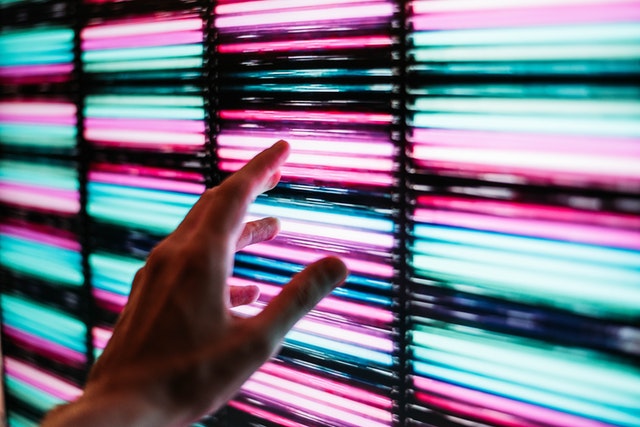 초기발광다이오드